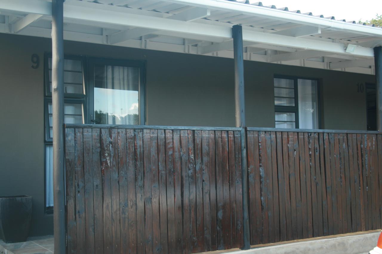 Nahoon Eco Lodge on Mackenzie East London Buitenkant foto